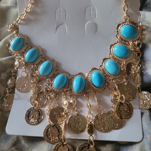 Gold & Turquoise Large Statement Necklace - Picture 1 of 3